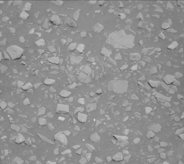 Sol 1850: Mast Camera (Mastcam)