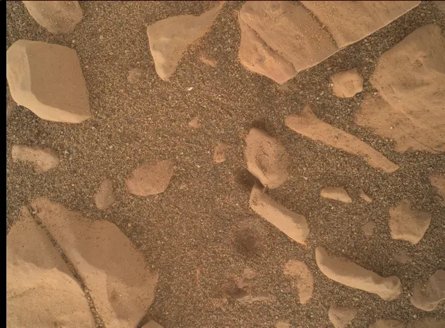 Sol 1850: Mars Hand Lens Imager (MAHLI)