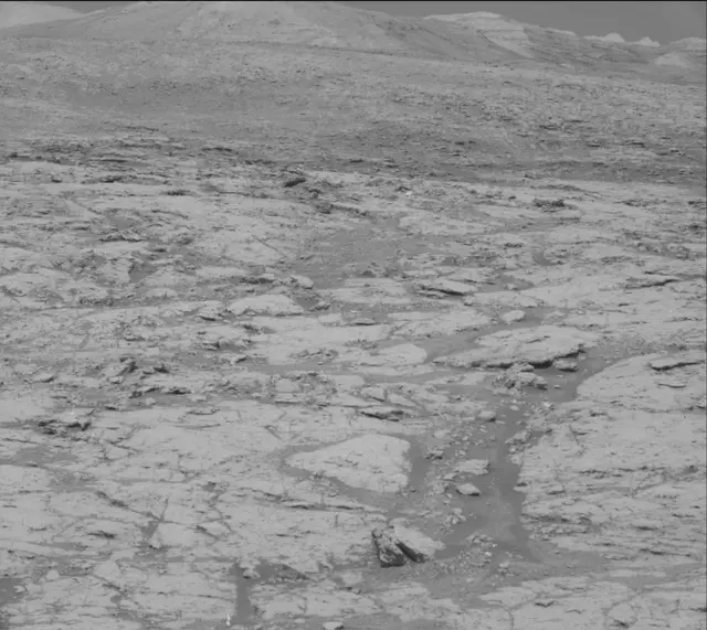 Sol 1852: Mast Camera (Mastcam)