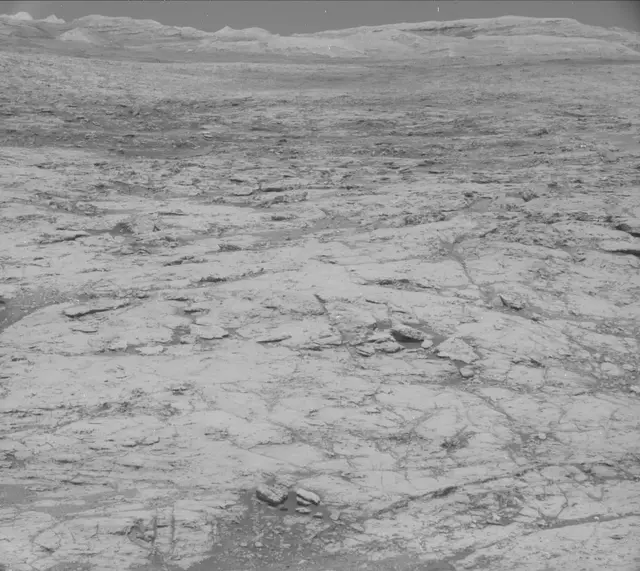 Sol 1852: Mast Camera (Mastcam)
