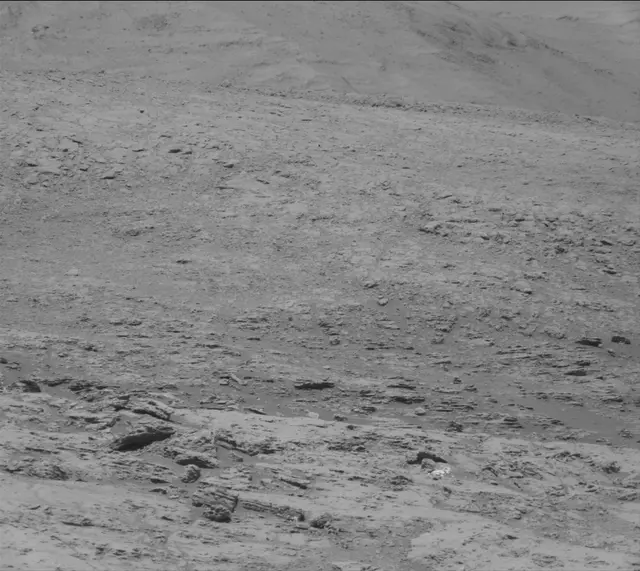 Sol 1852: Mast Camera (Mastcam)