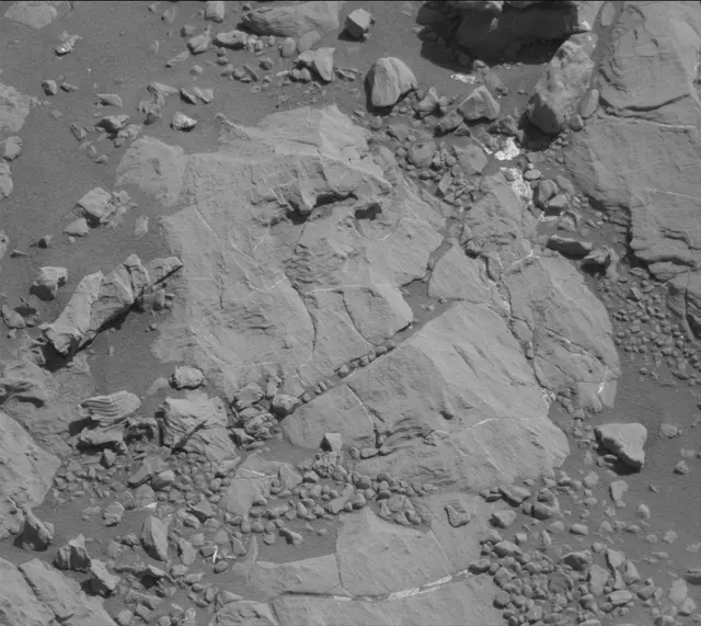 Sol 1856: Mast Camera (Mastcam)