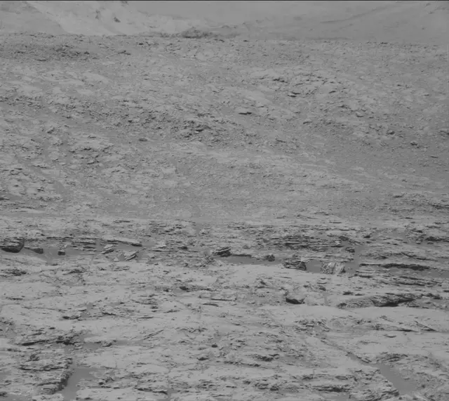 Sol 1862: Mast Camera (Mastcam)