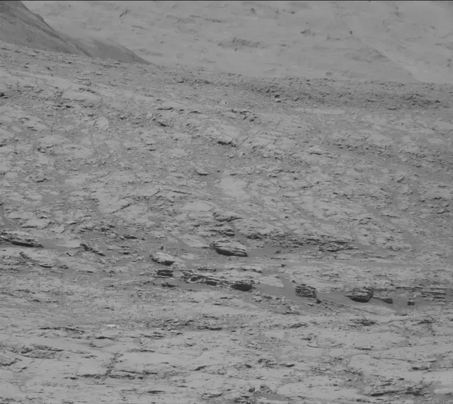 Sol 1862: Mast Camera (Mastcam)