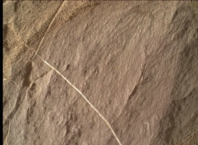 Sol 1863: Mars Hand Lens Imager (MAHLI)