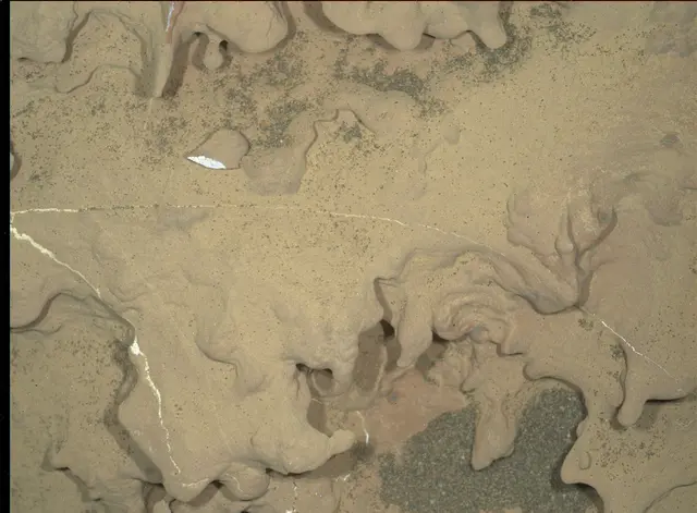 Sol 1865: Mars Hand Lens Imager (MAHLI)