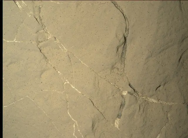 Sol 1865: Mars Hand Lens Imager (MAHLI)
