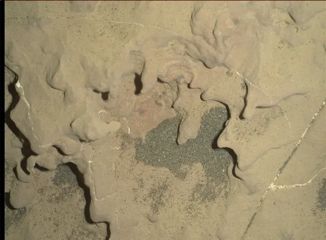 Sol 1865: Mars Hand Lens Imager (MAHLI)