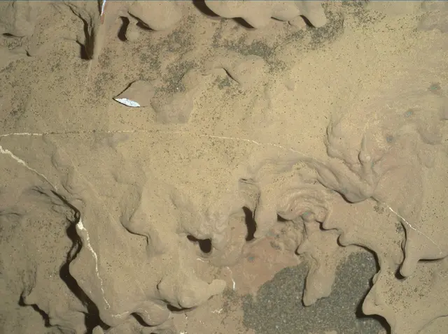 Sol 1865: Mars Hand Lens Imager (MAHLI)