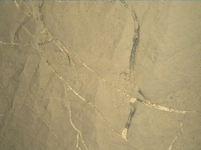 Sol 1865: Mars Hand Lens Imager (MAHLI)