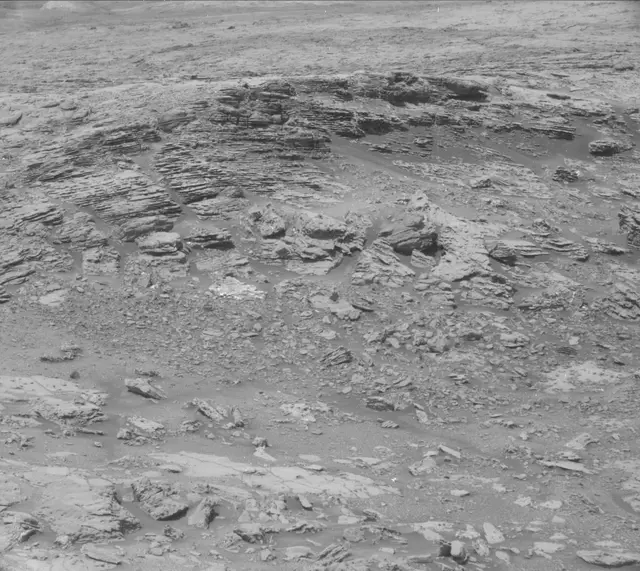 Sol 1866: Mast Camera (Mastcam)