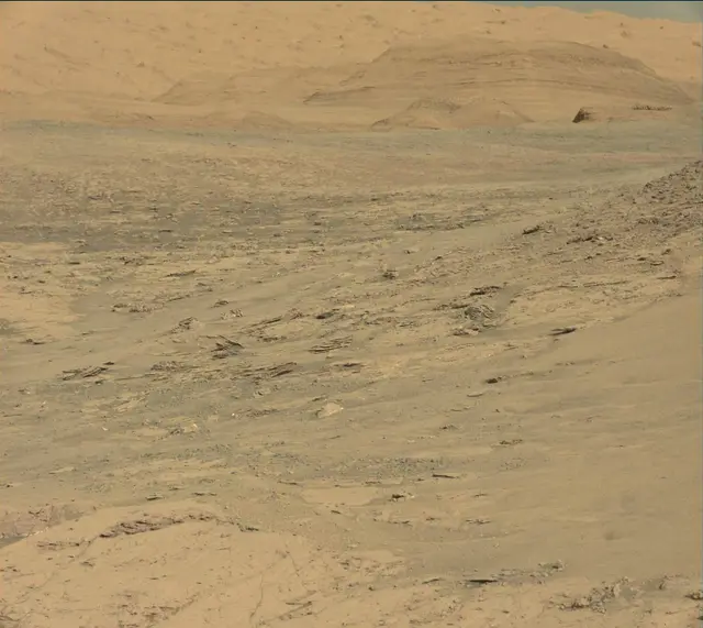 Sol 1866: Mast Camera (Mastcam)
