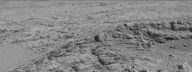 Sol 1866: Mast Camera (Mastcam)