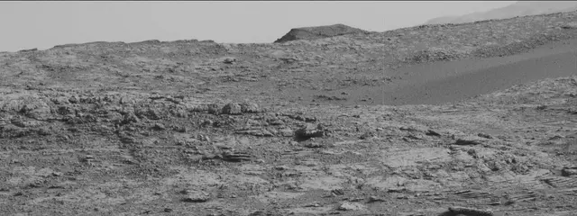 Sol 1866: Mast Camera (Mastcam)