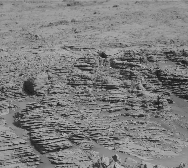 Sol 1866: Mast Camera (Mastcam)