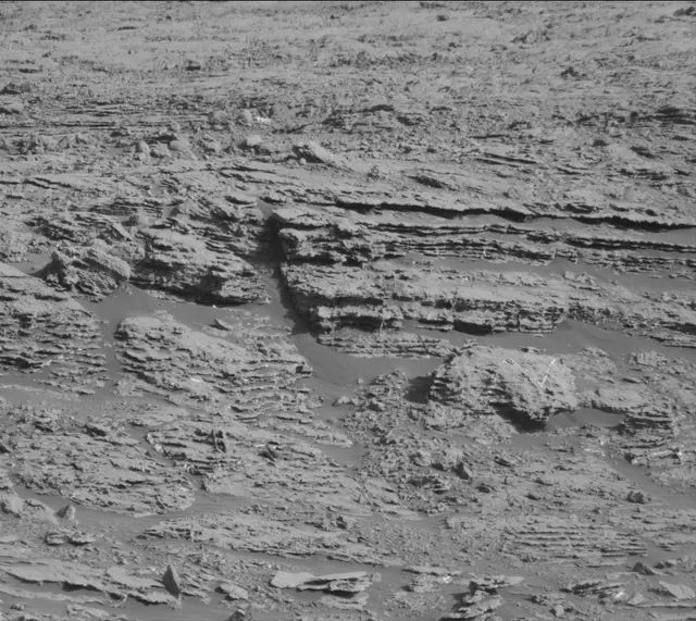 Sol 1866: Mast Camera (Mastcam)