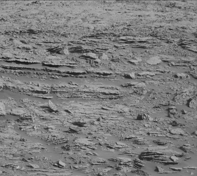 Sol 1866: Mast Camera (Mastcam)