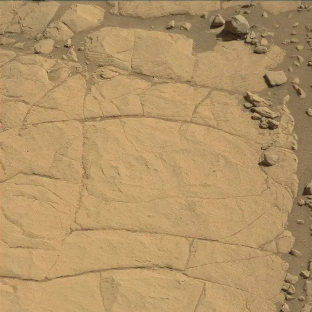Sol 1867: Mast Camera (Mastcam)