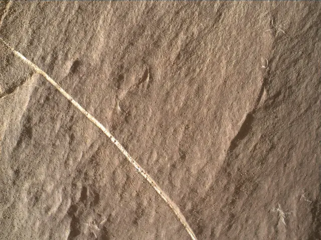 Sol 1867: Mars Hand Lens Imager (MAHLI)