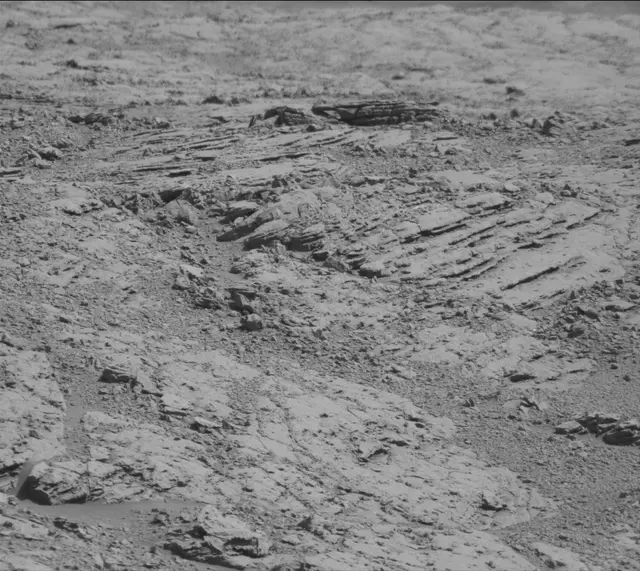 Sol 1868: Mast Camera (Mastcam)