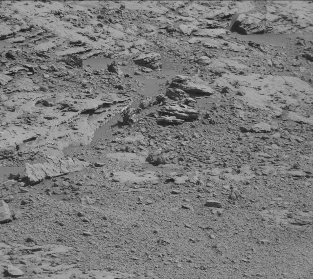 Sol 1868: Mast Camera (Mastcam)
