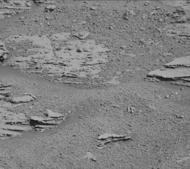 Sol 1868: Mast Camera (Mastcam)
