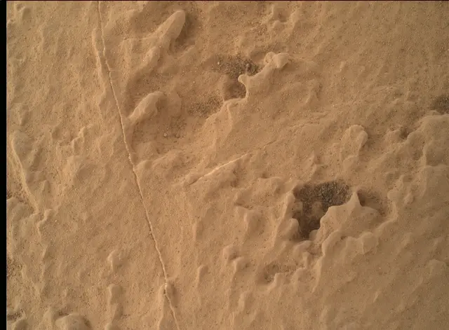 Sol 1868: Mars Hand Lens Imager (MAHLI)
