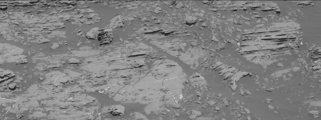 Sol 1870: Mast Camera (Mastcam)