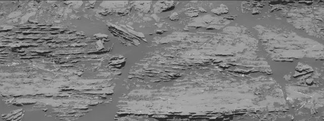 Sol 1870: Mast Camera (Mastcam)