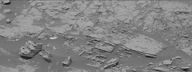 Sol 1870: Mast Camera (Mastcam)