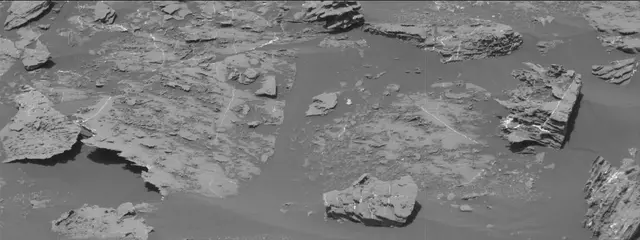 Sol 1870: Mast Camera (Mastcam)