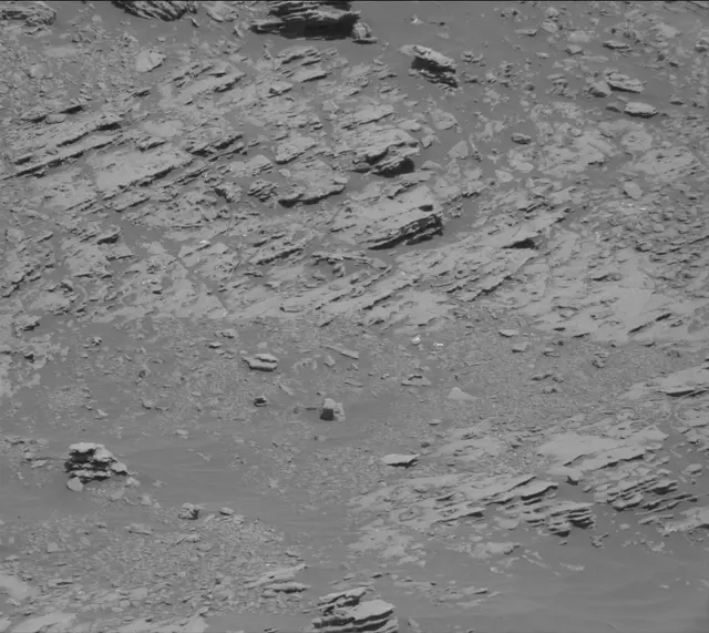 Sol 1870: Mast Camera (Mastcam)