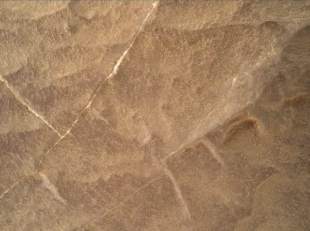 Sol 1870: Mars Hand Lens Imager (MAHLI)