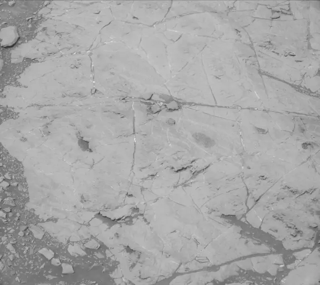 Sol 1871: Mast Camera (Mastcam)