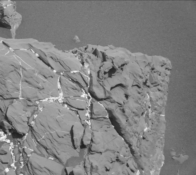 Sol 1871: Mast Camera (Mastcam)