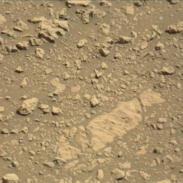 Sol 1871: Mast Camera (Mastcam)