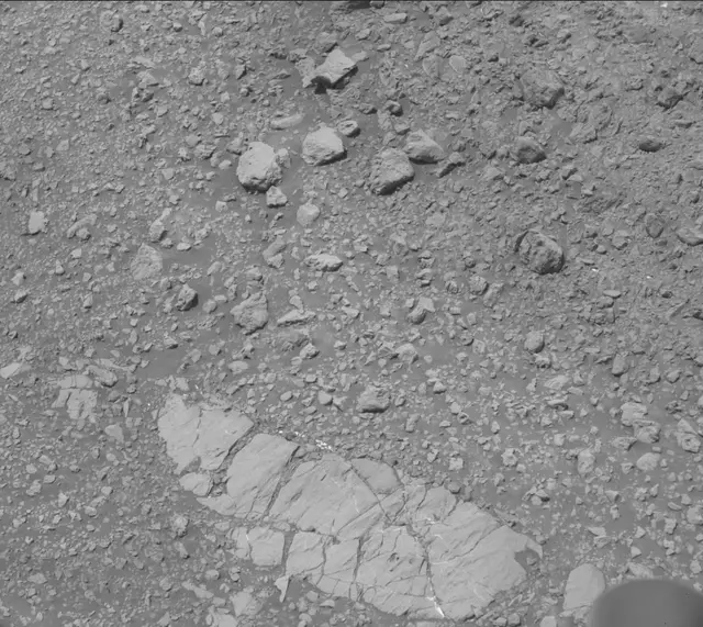 Sol 1872: Mast Camera (Mastcam)