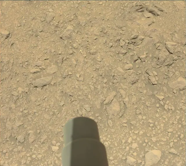 Sol 1873: Mast Camera (Mastcam)