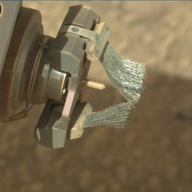 Sol 1875: Mast Camera (Mastcam)