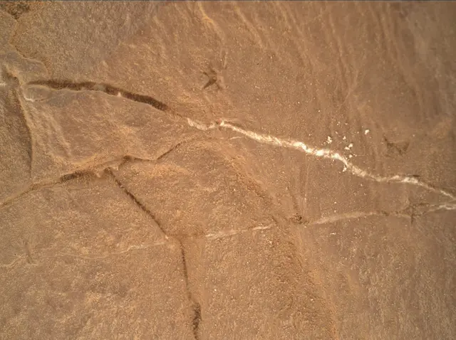 Sol 1875: Mars Hand Lens Imager (MAHLI)