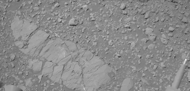 Sol 1876: Mast Camera (Mastcam)