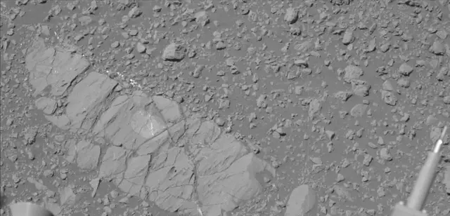 Sol 1876: Mast Camera (Mastcam)