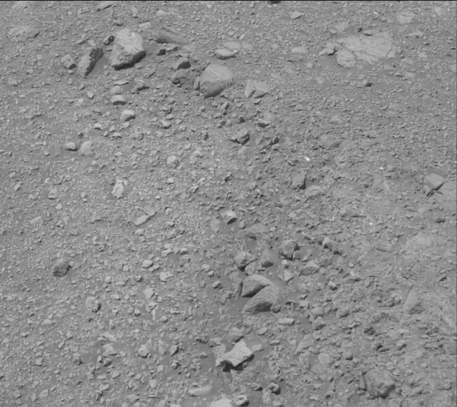 Sol 1876: Mast Camera (Mastcam)