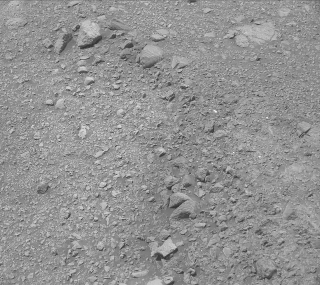 Sol 1876: Mast Camera (Mastcam)