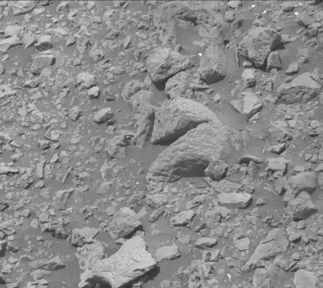 Sol 1876: Mast Camera (Mastcam)