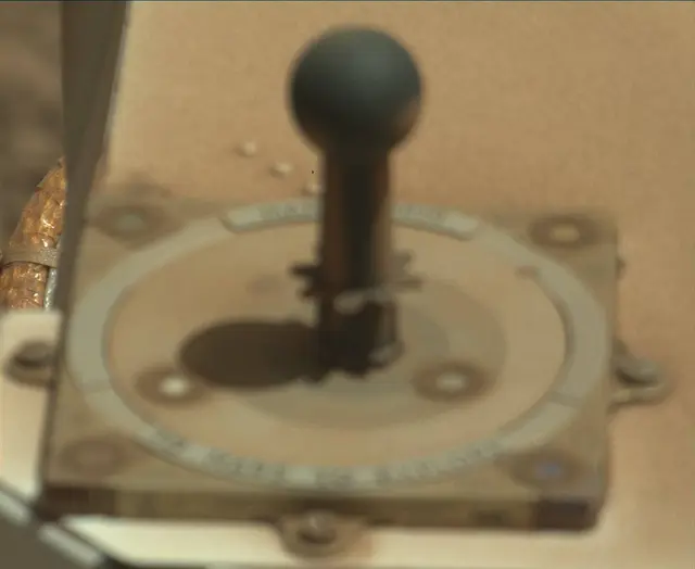 Sol 1876: Mast Camera (Mastcam)