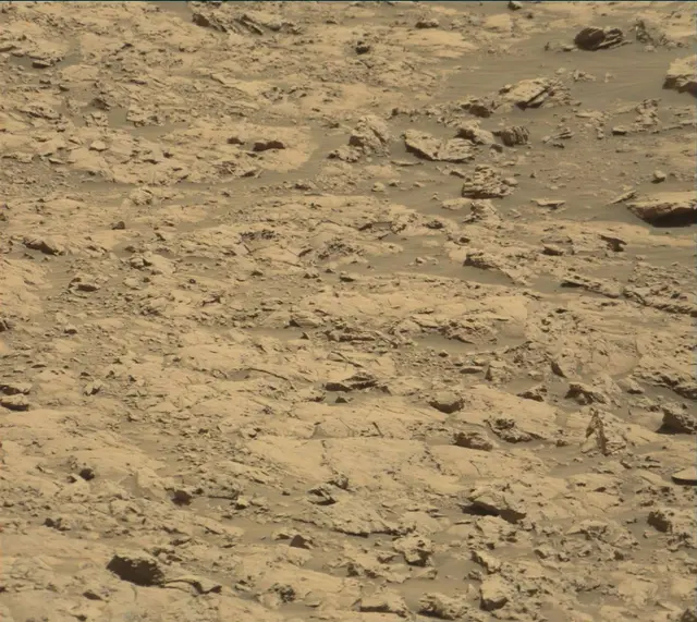 Sol 1876: Mast Camera (Mastcam)