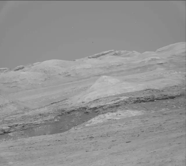 Sol 1877: Mast Camera (Mastcam)