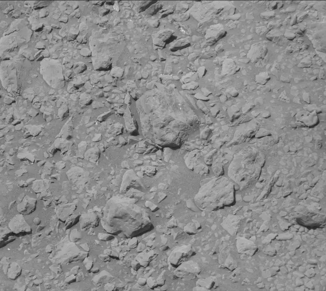 Sol 1877: Mast Camera (Mastcam)
