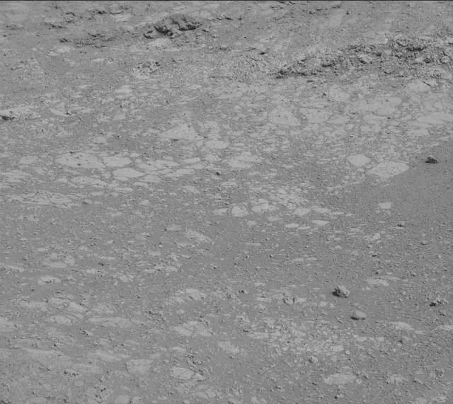 Sol 1879: Mast Camera (Mastcam)
